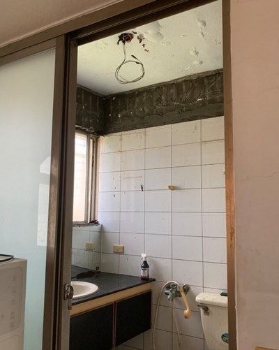 桃園塑膠天花板施工, 桃園PVC塑膠天花板施工, 桃園老屋改造, 桃園廁所天花板, 桃園塑膠天花板一坪多少錢？, 桃園浴室天花板裝修, 
									桃園PVC天花板, 桃園浴室天花板, 桃園防水, 桃園衛浴廁所防水, 桃園房屋漏水, 桃園牆壁漏水, 桃園外牆防水, 桃園屋頂防水, 桃園天花板漏水防水