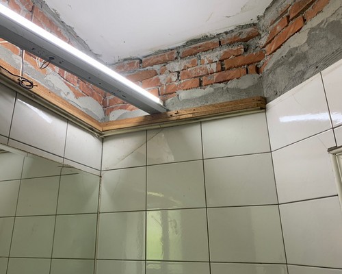 桃園塑膠天花板施工, 桃園PVC塑膠天花板施工, 桃園老屋改造, 桃園廁所天花板, 桃園塑膠天花板一坪多少錢？, 桃園浴室天花板裝修, 
									桃園PVC天花板, 桃園浴室天花板, 桃園防水, 桃園衛浴廁所防水, 桃園房屋漏水, 桃園牆壁漏水, 桃園外牆防水, 桃園屋頂防水, 桃園天花板漏水防水